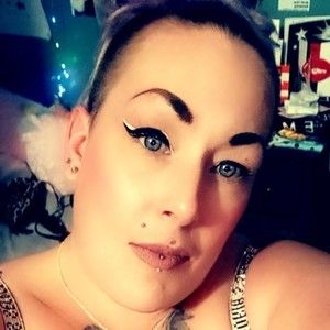 Meet your Posher, Natasha